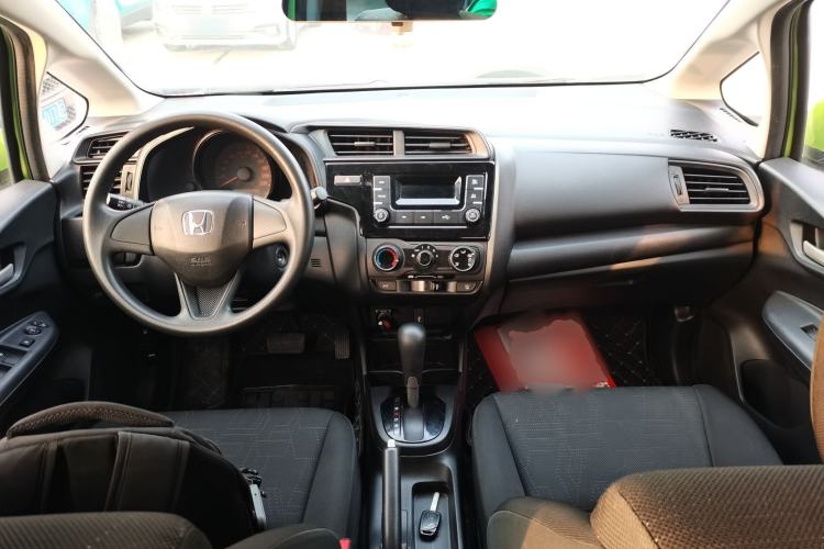 Used Honda Fit 2018 1.5L CVT Comfort Sunroof Version Interior 2