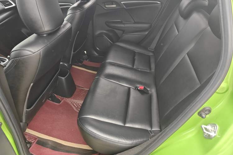 Used Honda Fit 2018 1.5L CVT Trendy Sports Edition Interior 4