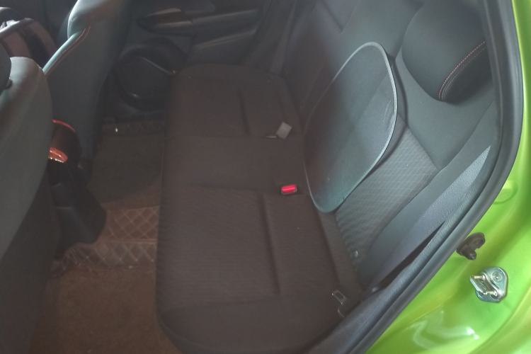 Used Honda Fit 2018 1.5L CVT Trendy Run+ Edition Interior 4