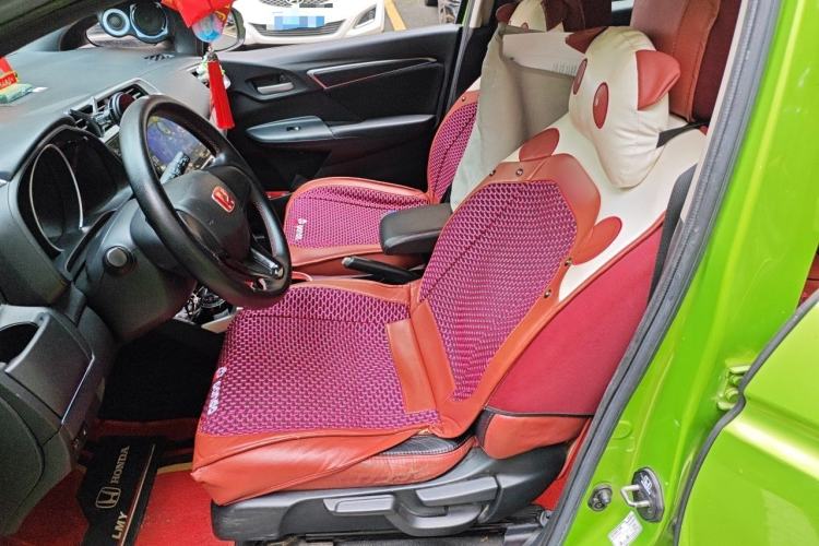 Used Honda Fit 2018 1.5L CVT Trendy Sports Edition Left Front Seat