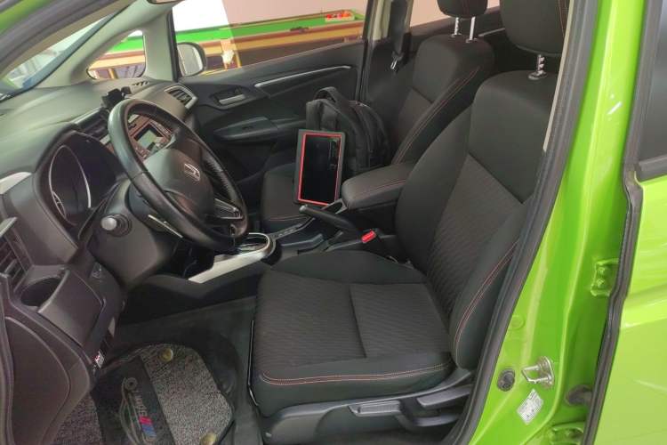 Used Honda Fit 2018 1.5L CVT Trendy Run+ Edition Left Front Seat
