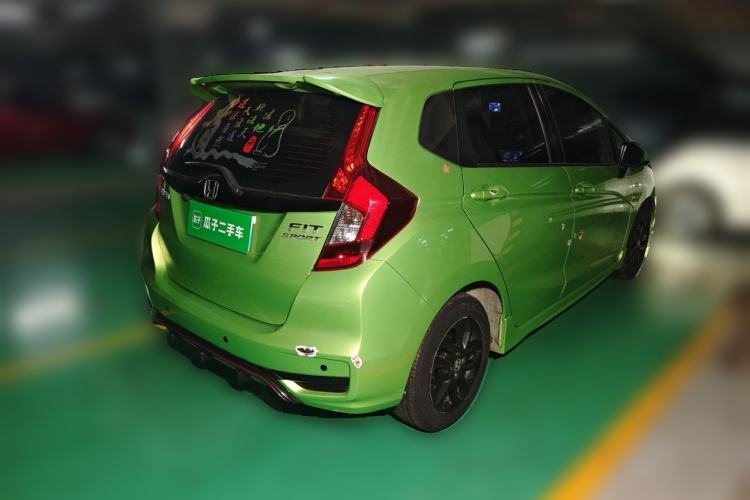 Used Honda Fit 2018 1.5L CVT Trendy Run+ Edition Rear Right 45 Deg