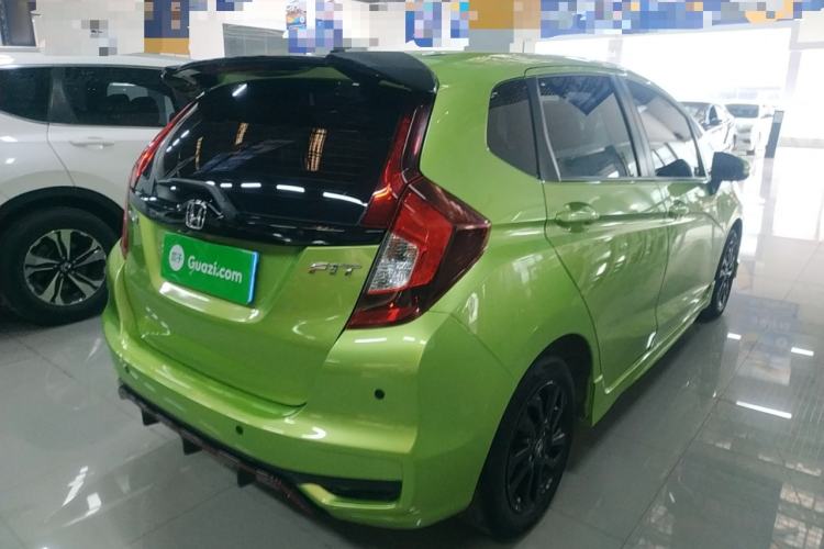 Used Honda Fit 2018 1.5L CVT Trendy Run+ Edition Rear Right 45 Deg