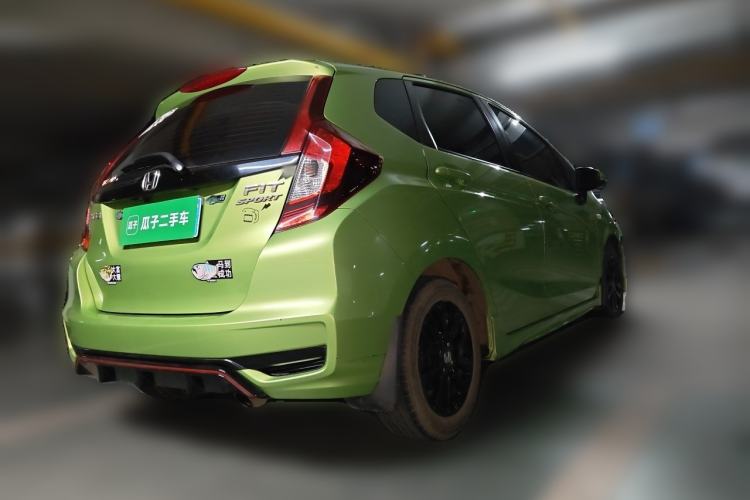 Used Honda Fit 2018 1.5L CVT Trendy Sports Edition Rear Right 45 Deg