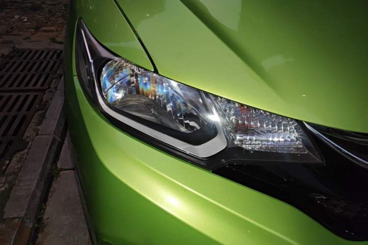 Used Honda Fit 2018 1.5L CVT Comfort Sunroof Version Right Front Headlight