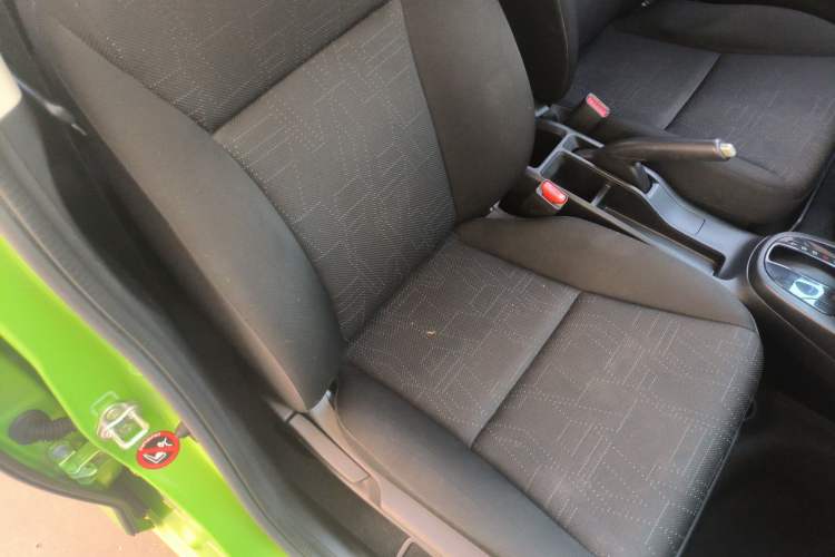 Used Honda Fit 2018 1.5L CVT Comfort Sunroof Version Right Front Seat
