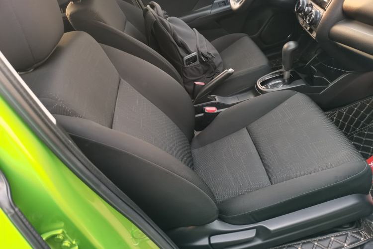 Used Honda Fit 2018 1.5L CVT Comfort Sunroof Version Right Front Seat