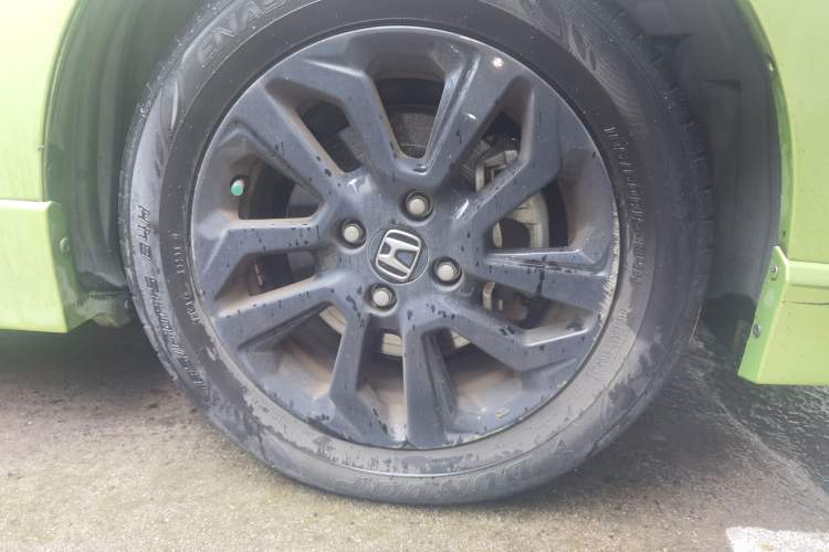 Used Honda Fit 2018 1.5L CVT Trendy Run+ Edition Right Front Wheel Hub
