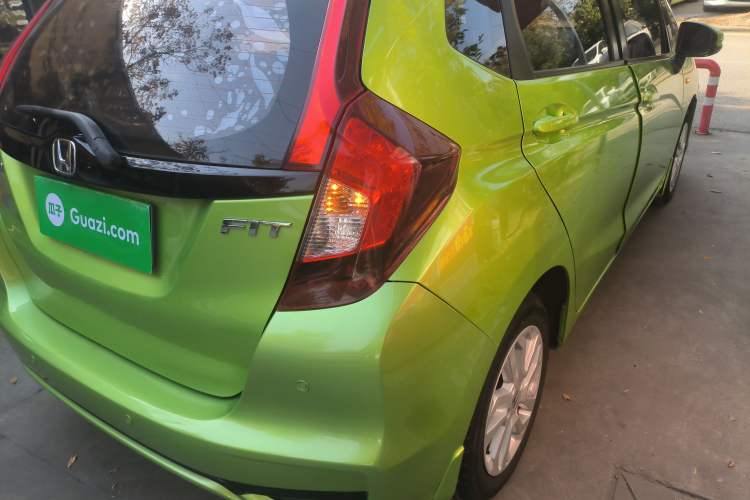Used Honda Fit 2018 1.5L CVT Comfort Sunroof Version Right Rear Taillight