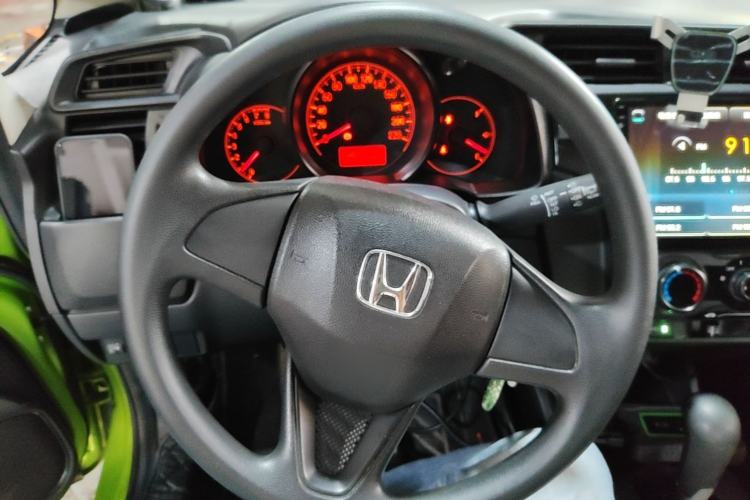 Used Honda Fit 2018 1.5L CVT Comfort Sunroof Version Steering Wheel