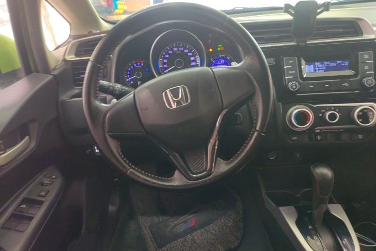 Used Honda Fit 2018 1.5L CVT Trendy Run+ Edition Steering Wheel