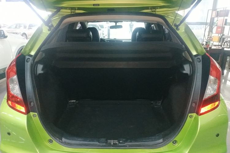 Used Honda Fit 2018 1.5L CVT Trendy Run+ Edition Trunk