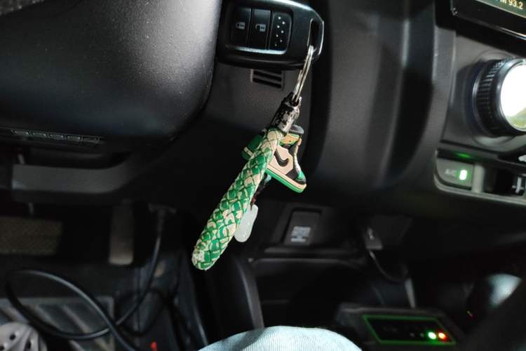 Used Honda Fit 2018 1.5L CVT Comfort Sunroof Version Vehicle Key