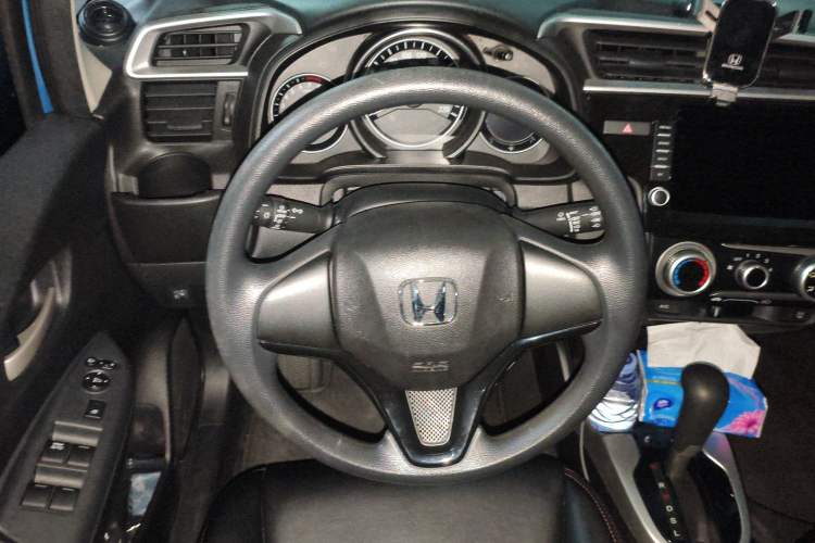 Used Honda Fit 2018 1.5L CVT Trendy Sports Edition Steering Wheel