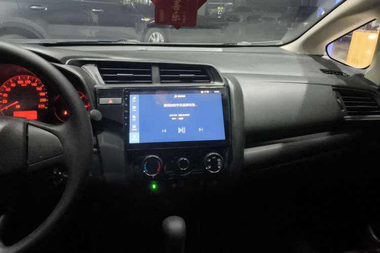 Used Honda Fit 2018 1.5L CVT Comfort Version Audio And AC Panel