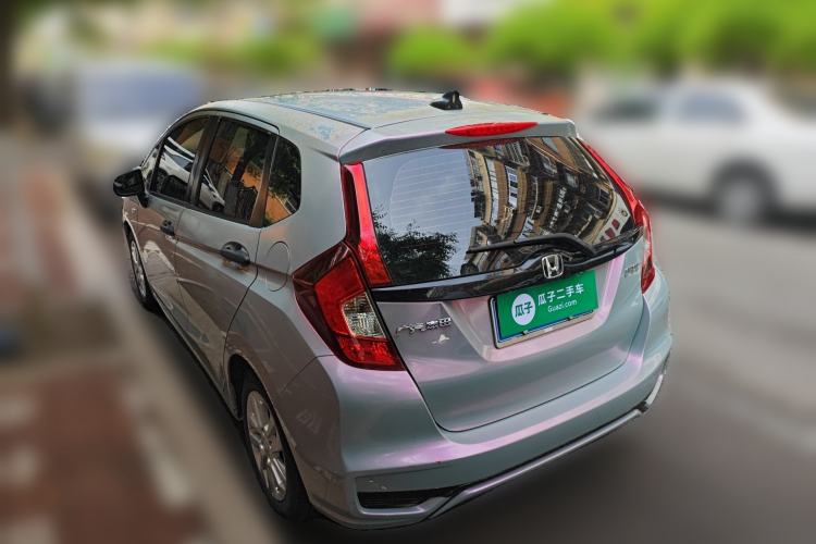 Used Honda Fit 2018 1.5L CVT Comfort Sunroof Version Exterior 3