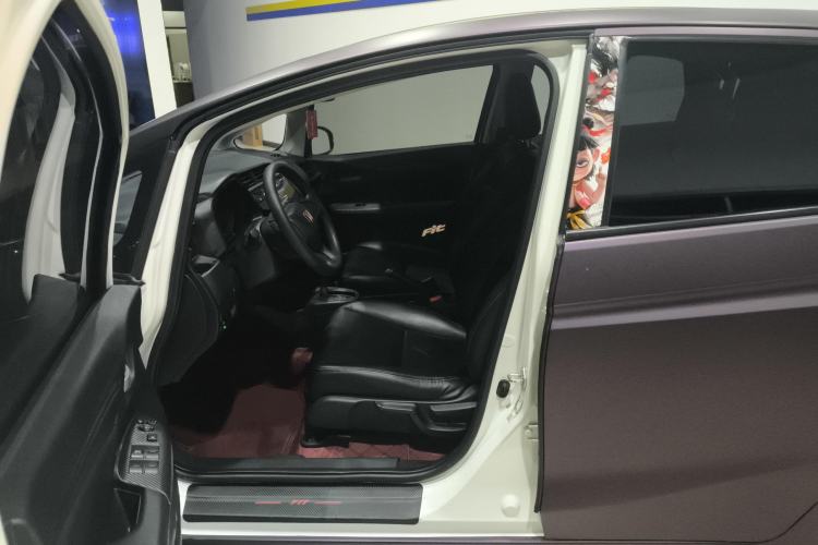 Used Honda Fit 2018 1.5L CVT Comfort Version Left Front Seat