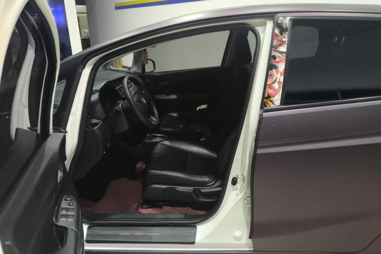 Used Honda Fit 2018 1.5L CVT Comfort Version Left Front Seat