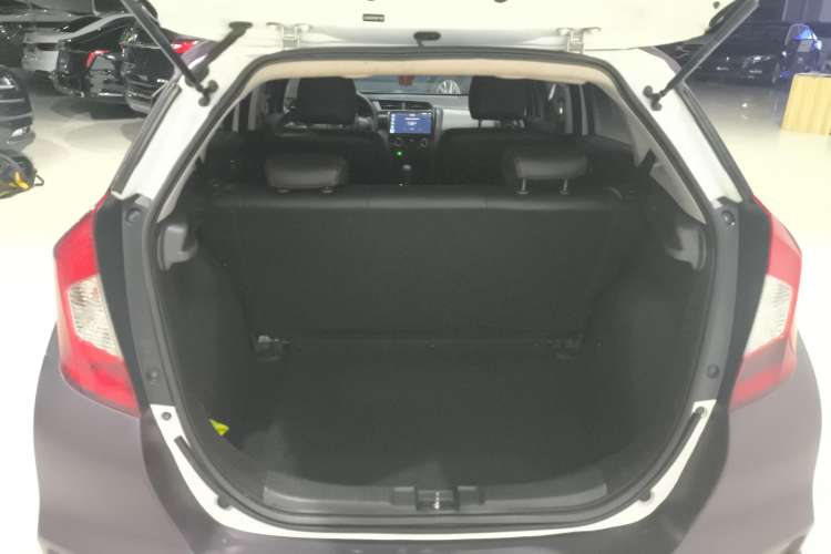 Used Honda Fit 2018 1.5L CVT Comfort Version Trunk