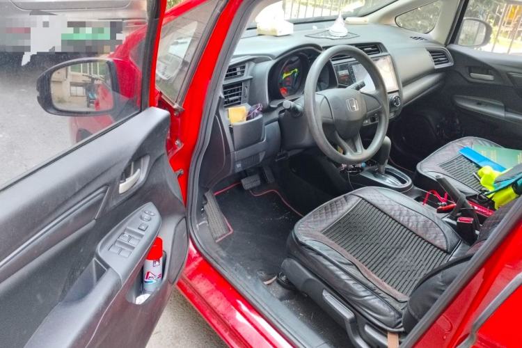 Used Honda Fit 2018 1.5L CVT Comfort Sunroof Version Driver Seat