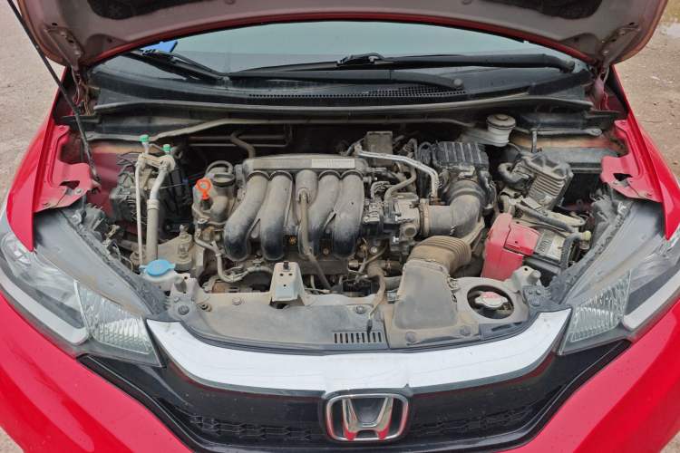 Used Honda Fit 2018 1.5L CVT Comfort Sunroof Version Engine Bay
