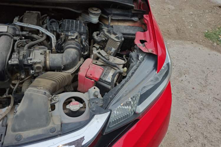 Used Honda Fit 2018 1.5L CVT Comfort Sunroof Version Engine Bay Left