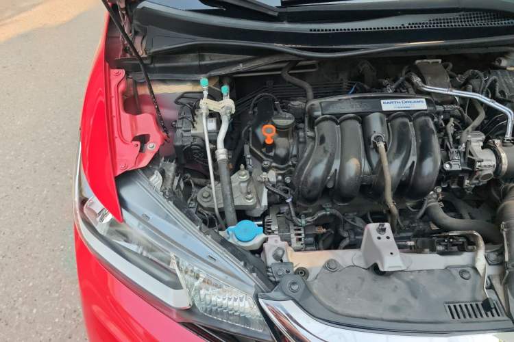 Used Honda Fit 2018 1.5L CVT Comfort Sunroof Version Engine Bay Right