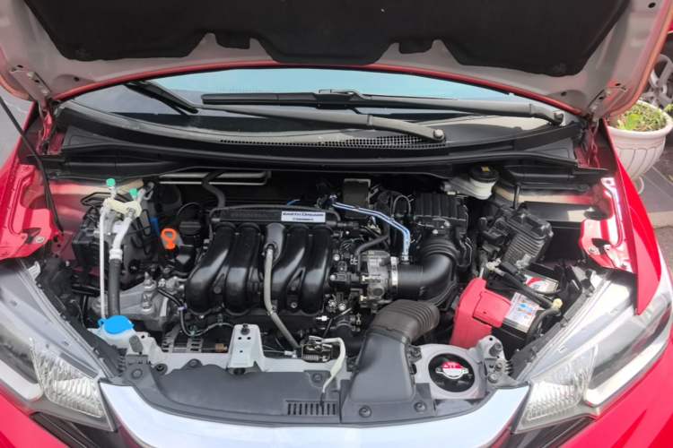 Used Honda Fit 2018 1.5L CVT Comfort Sunroof Version Engine Bay