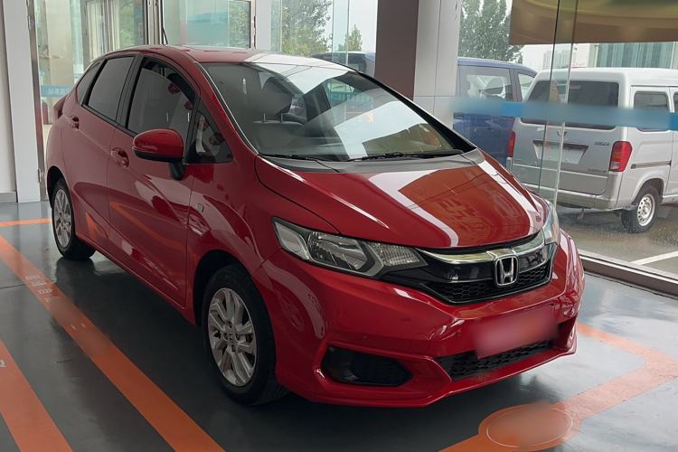 Used Honda Fit 2018 1.5L CVT Comfort Sunroof Version Exterior 2
