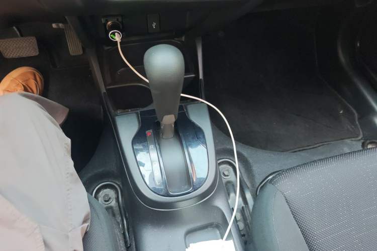 Used Honda Fit 2018 1.5L CVT Comfort Sunroof Version Gear Lever