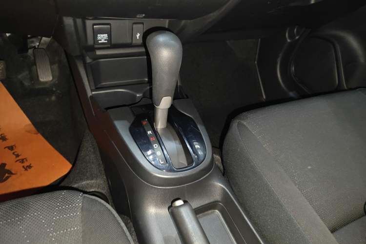 Used Honda Fit 2018 1.5L CVT Comfort Sunroof Version Gear Lever