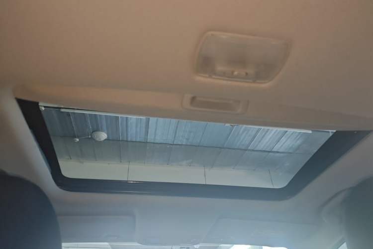Used Honda Fit 2018 1.5L CVT Comfort Sunroof Version Headliner