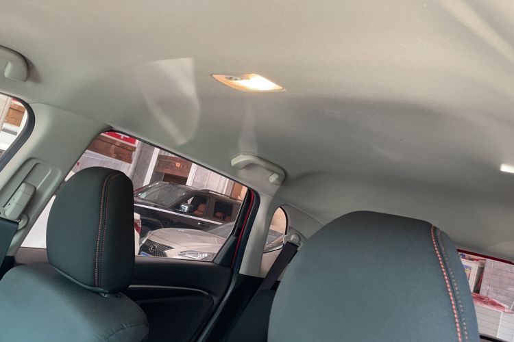 Used Honda Fit 2018 1.5L CVT Trendy Sports Edition Headliner
