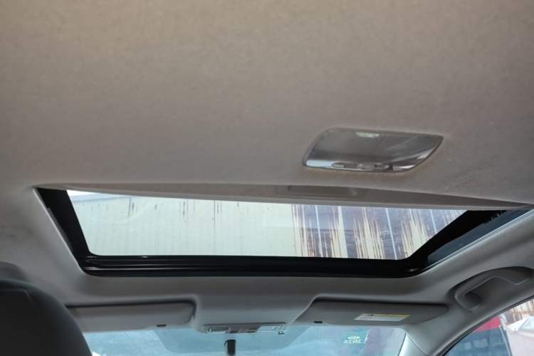 Used Honda Fit 2018 1.5L CVT Comfort Sunroof Version Headliner