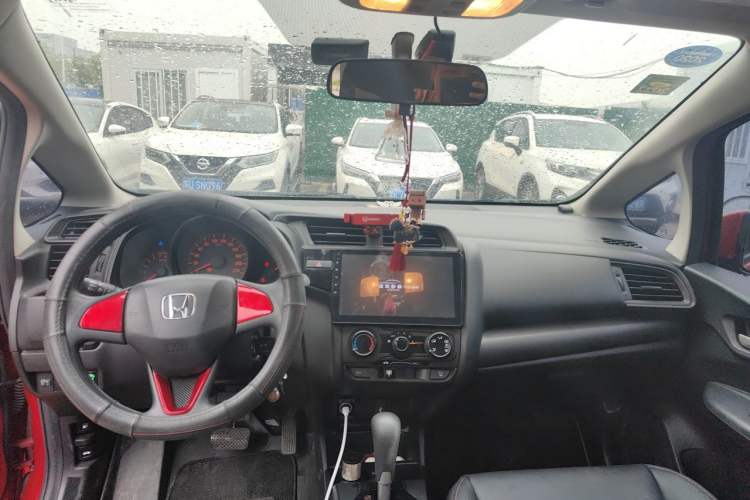 Used Honda Fit 2018 1.5L CVT Comfort Sunroof Version Headliner