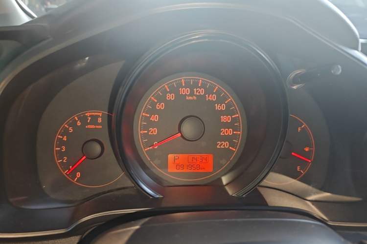 Used Honda Fit 2018 1.5L CVT Comfort Sunroof Version Instrument Cluster