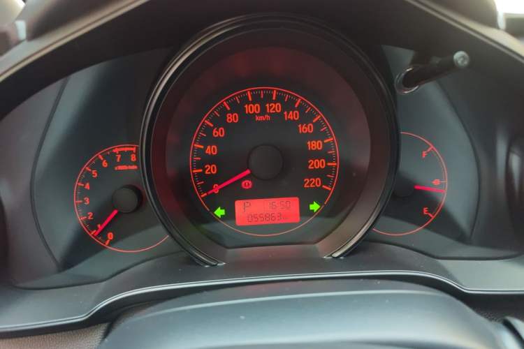Used Honda Fit 2018 1.5L CVT Comfort Sunroof Version Instrument Cluster