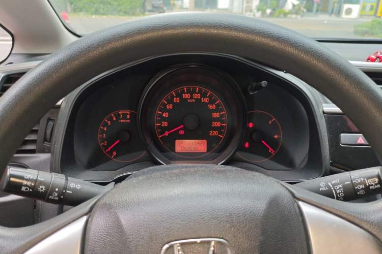 Used Honda Fit 2018 1.5L CVT Comfort Sunroof Version Instrument Cluster