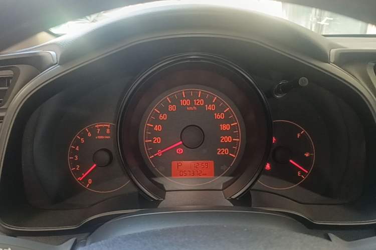 Used Honda Fit 2018 1.5L CVT Comfort Sunroof Version Instrument Cluster