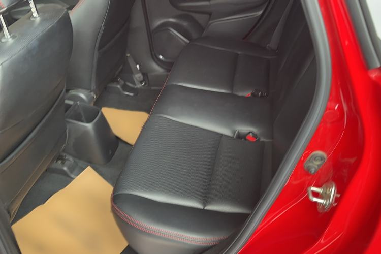 Used Honda Fit 2018 1.5L CVT Comfort Sunroof Version Interior 1