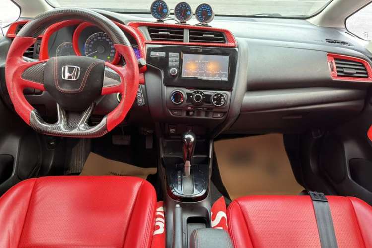 Used Honda Fit 2018 1.5L CVT Comfort Sunroof Version Interior 1