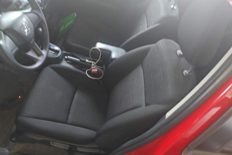 Used Honda Fit 2018 1.5L CVT Comfort Sunroof Version Left Front Seat