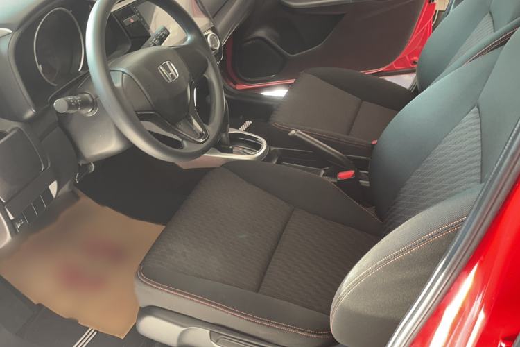 Used Honda Fit 2018 1.5L CVT Trendy Sports Edition Left Front Seat