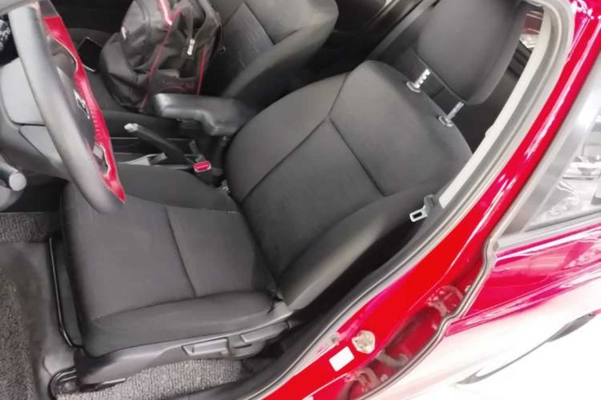 Used Honda Fit 2018 1.5L CVT Comfort Sunroof Version Left Front Seat