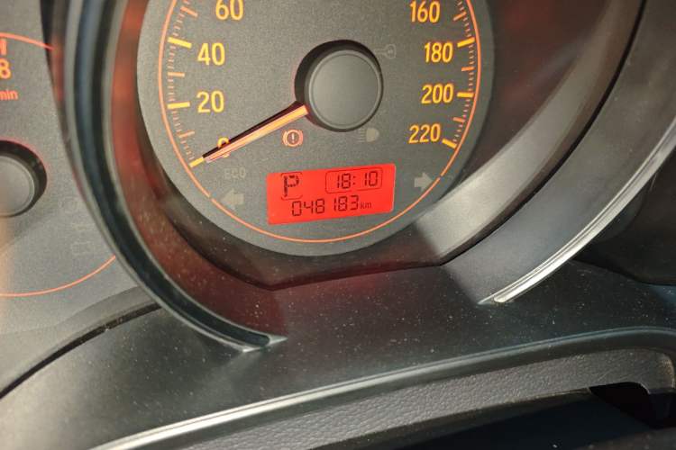 Used Honda Fit 2018 1.5L CVT Comfort Sunroof Version Odometer Close Up
