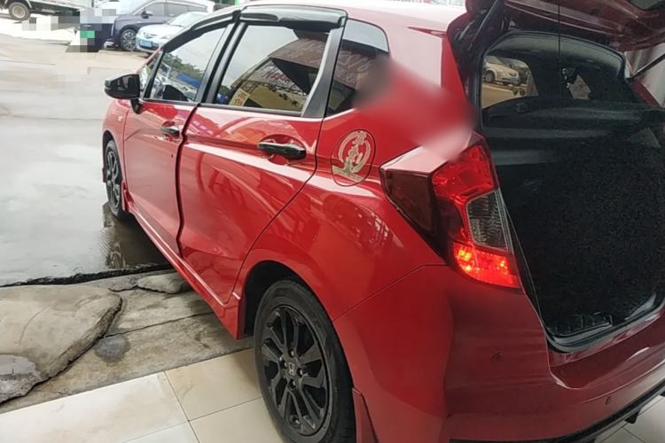 Used Honda Fit 2018 1.5L CVT Trendy Run+ Edition Rear Left 45 Deg