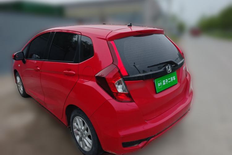 Used Honda Fit 2018 1.5L CVT Comfort Sunroof Version Rear Left 45 Deg
