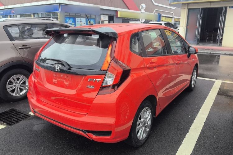 Used Honda Fit 2018 1.5L CVT Comfort Sunroof Version Rear Right 45 Deg