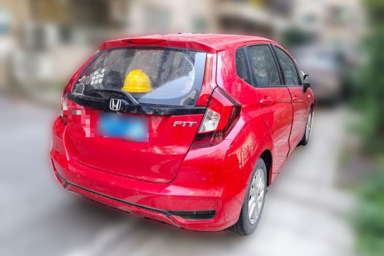 Used Honda Fit 2018 1.5L CVT Comfort Sunroof Version Rear Right 45 Deg