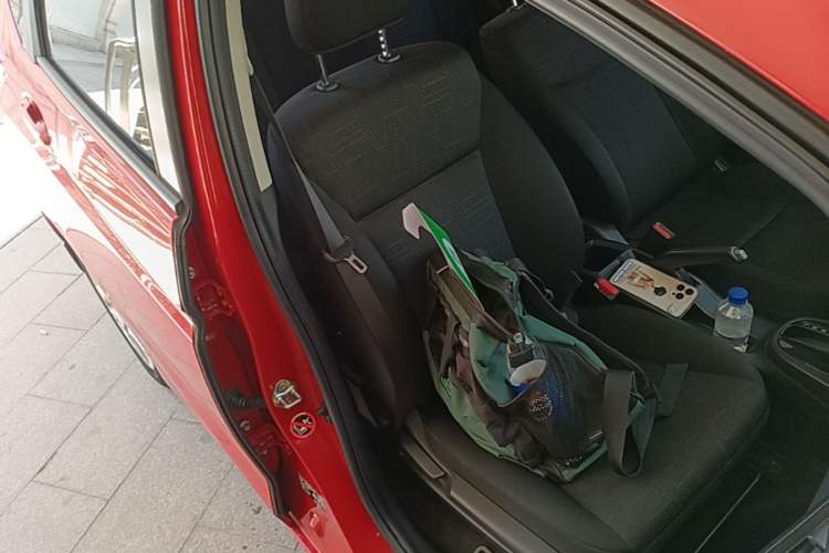 Used Honda Fit 2018 1.5L CVT Comfort Sunroof Version Right Front Seat
